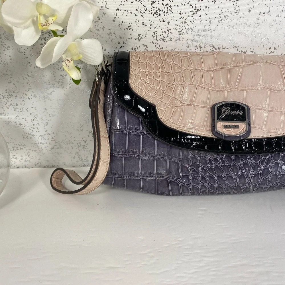 Guess Purple & Cream Reptile Pattern Wristlet - Picture 5 of 11